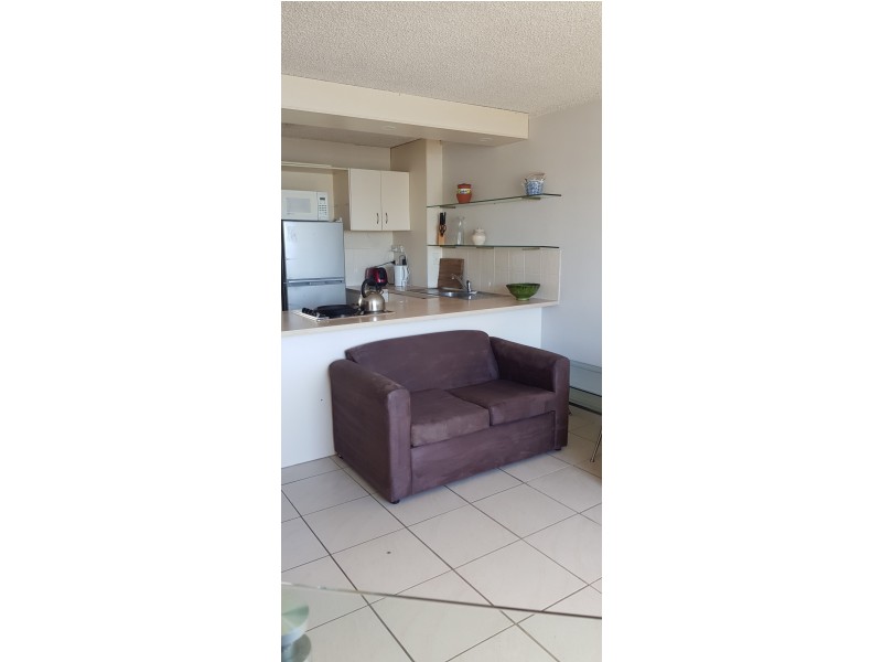 611/2 Barney Street, Southport QLD 4215