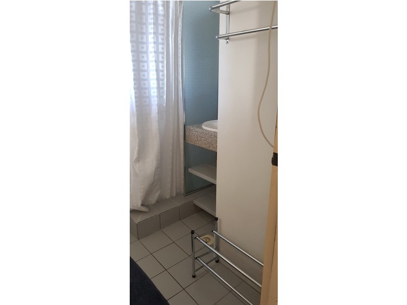 611/2 Barney Street, Southport QLD 4215