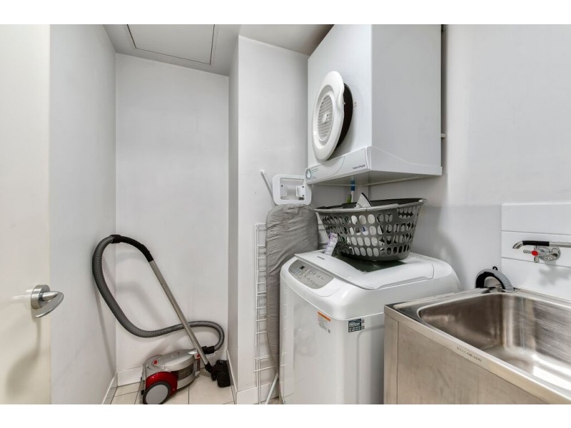 104 / 454 Upper Edward Street, Spring Hill QLD 4000