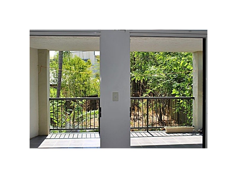 69 Coonan Street, Indooroopilly QLD 4068