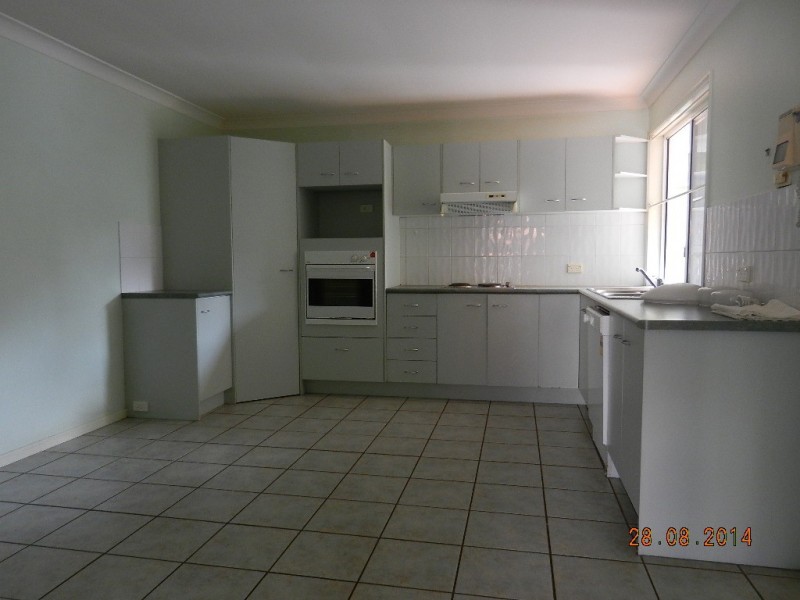 20/12 Angel Street, Eight Mile Plains QLD 4113