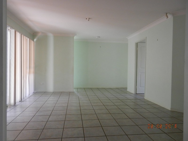 20/12 Angel Street, Eight Mile Plains QLD 4113