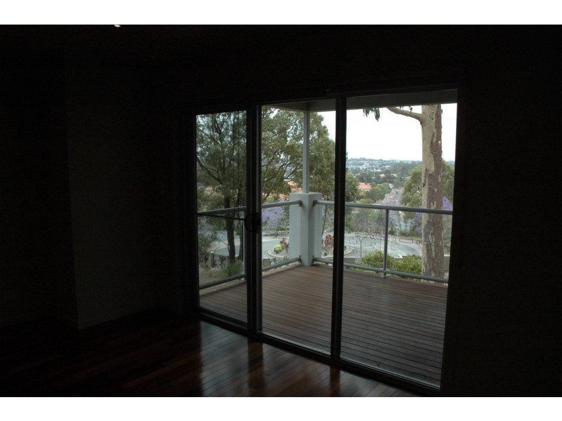 45 LANCASHIRE DRIVE, Mudgeeraba QLD 4213