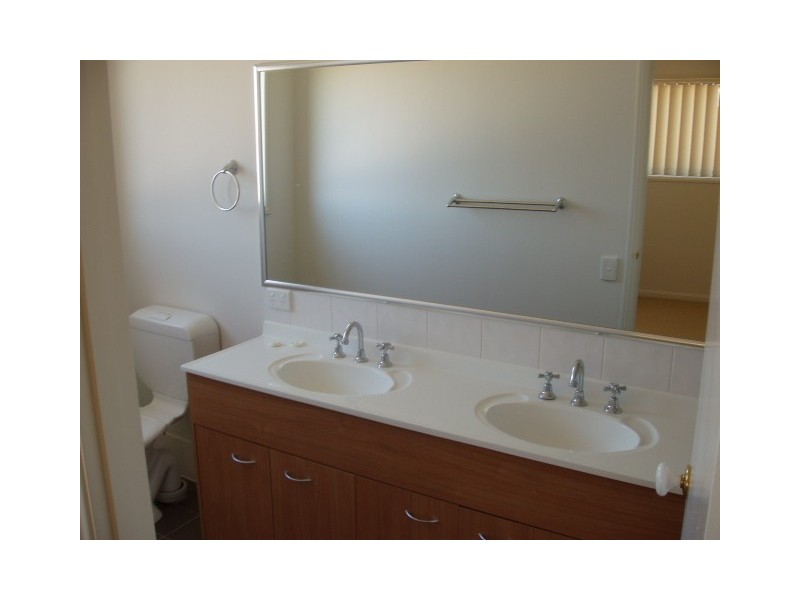 3 Boss Dr, Coomera QLD 4209