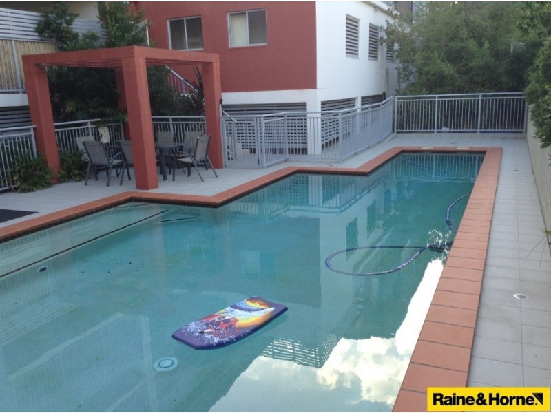 12/111 Samford Road, Enoggera QLD 4051