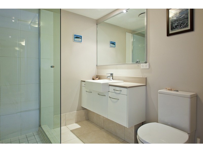 141F Shore Street West, Cleveland QLD 4163