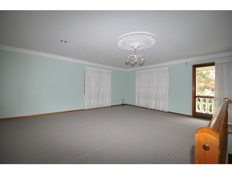 88 Andaman St, Jamboree Heights QLD 4074