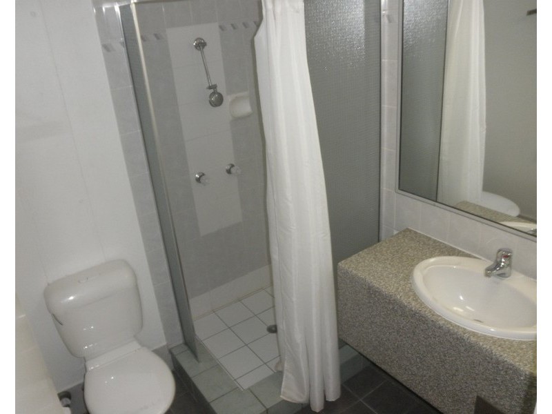 304/2 Barney Street, Southport QLD 4215