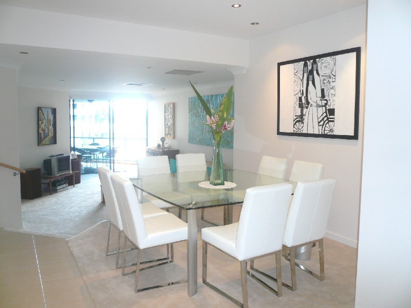 37/78 CAIRNS STREET, Kangaroo Point QLD 4169