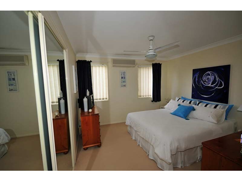 10 Chapman Place, Oxley QLD 4075