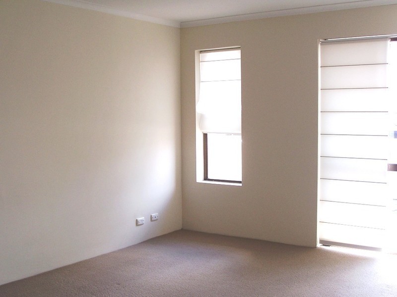 2/28 Kent Street, Hamilton QLD 4007