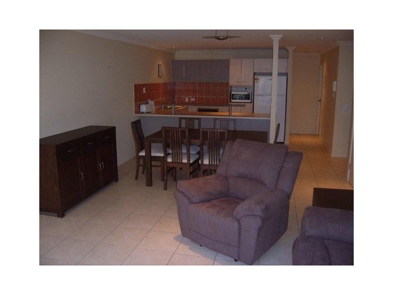 92/4 University Drive, Robina QLD 4226