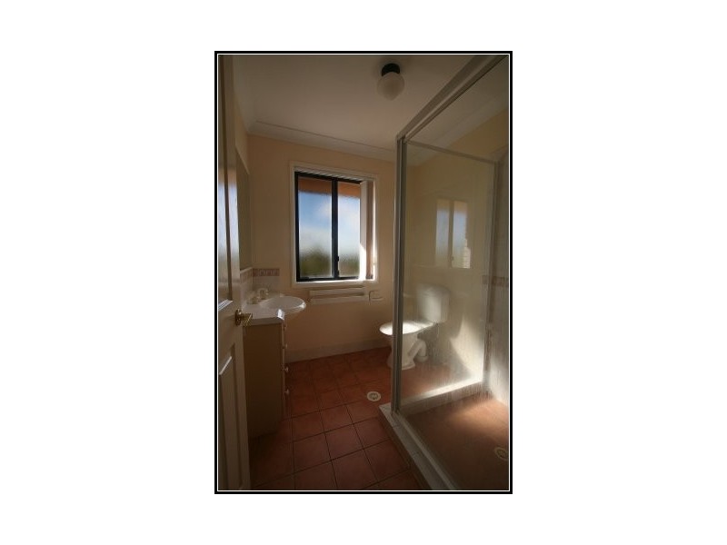 90 Oakleaf Street, Eight Mile Plains QLD 4113