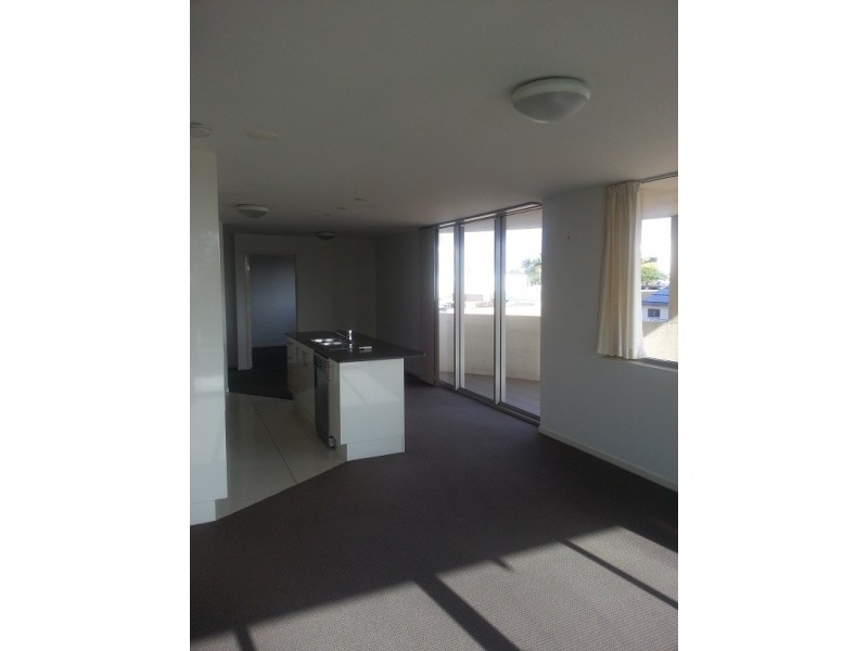 135 Shore Street West, Cleveland QLD 4163