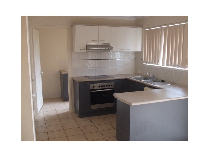 25 Buckingham Place, Eight Mile Plains QLD 4113