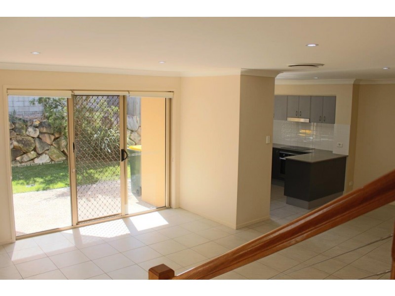 DLUG+/582 Manly Road, Wakerley QLD 4154