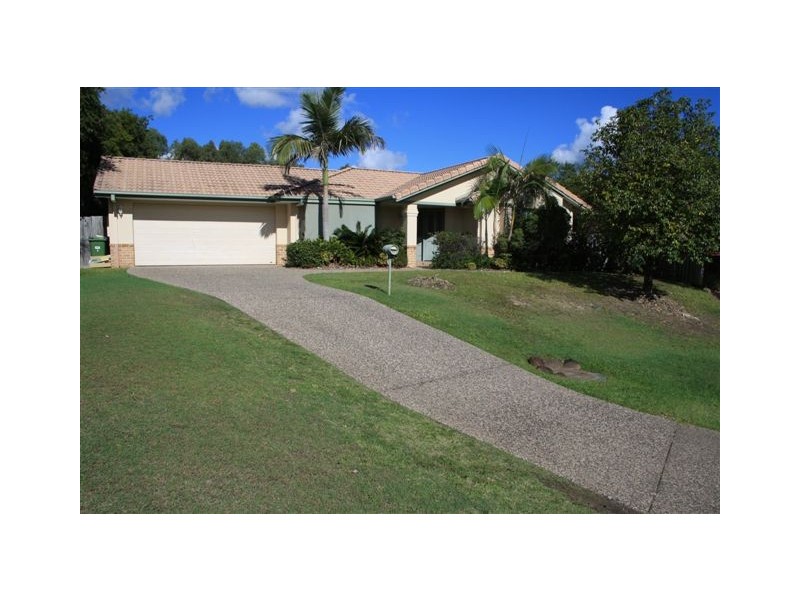 8 Swanton Drive, Mudgeeraba QLD 4213
