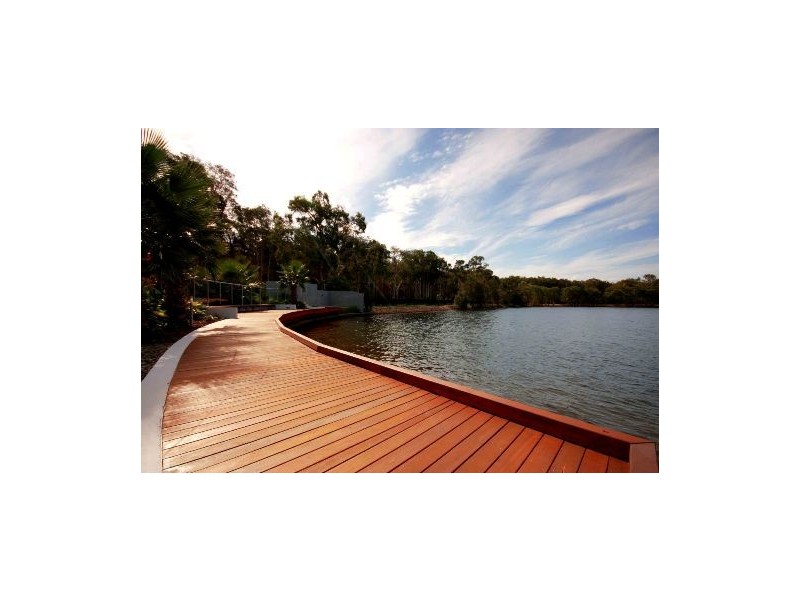 Coombabah QLD 4216