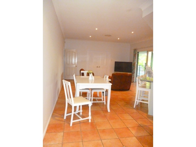 13 Fortrose Place, Ferny Grove QLD 4055