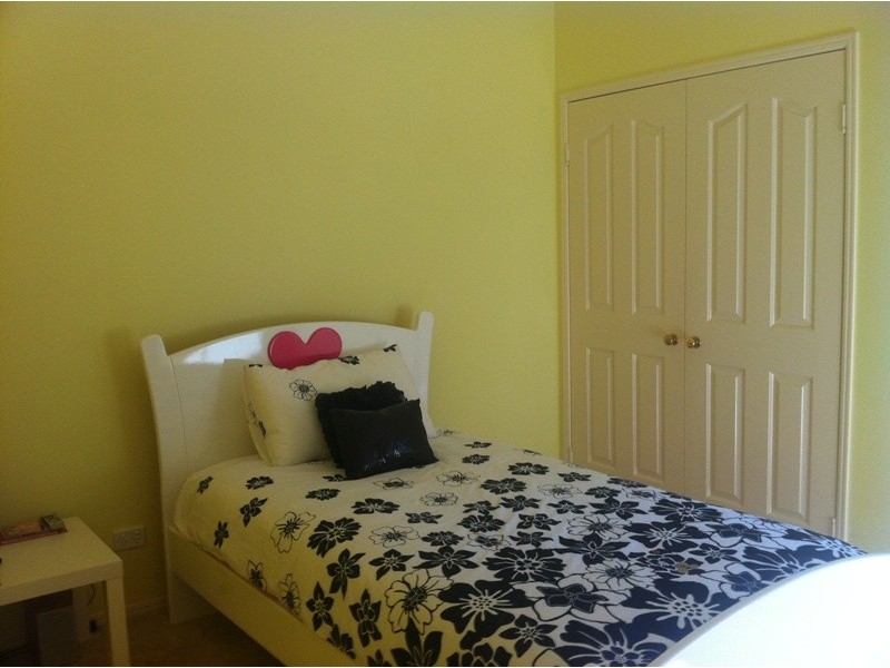 13 Fortrose Place, Ferny Grove QLD 4055