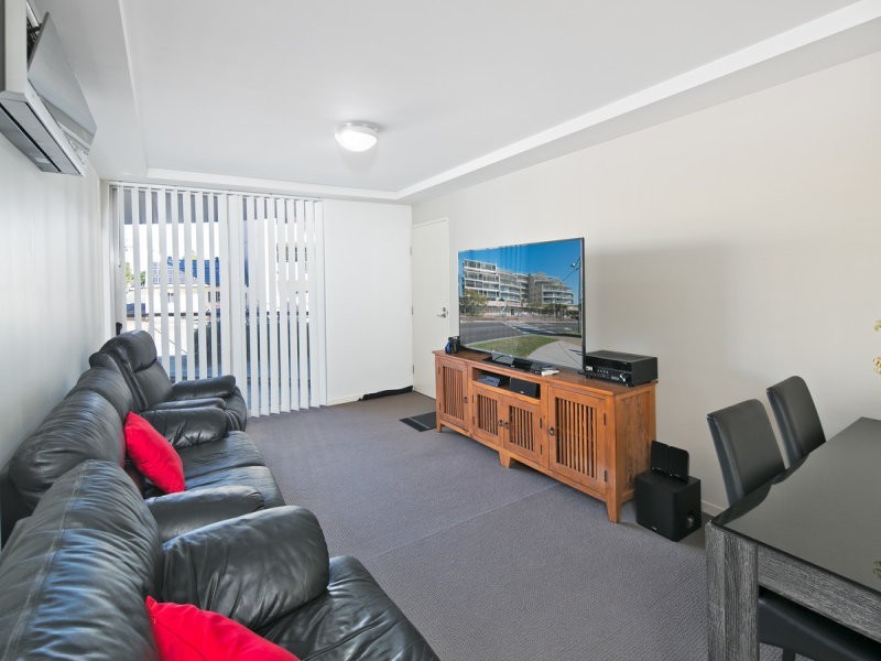 135 Shore Street West, Cleveland QLD 4163