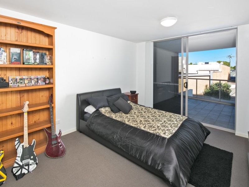 135 Shore Street West, Cleveland QLD 4163