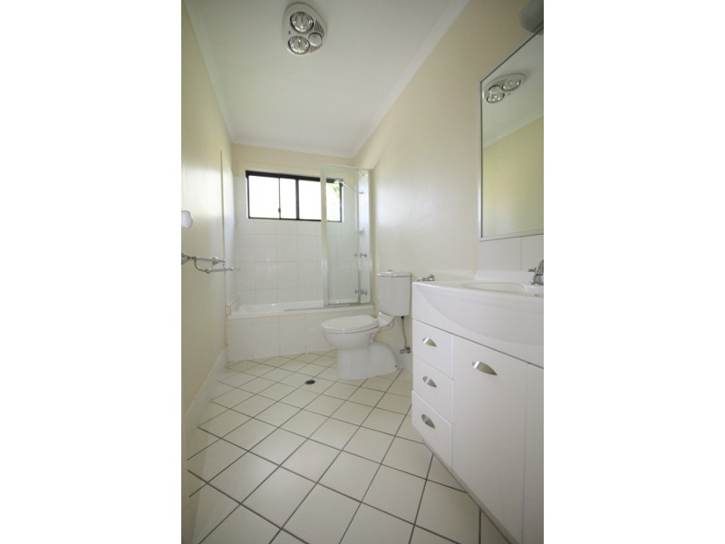 77 Depper Street, St Lucia QLD 4067