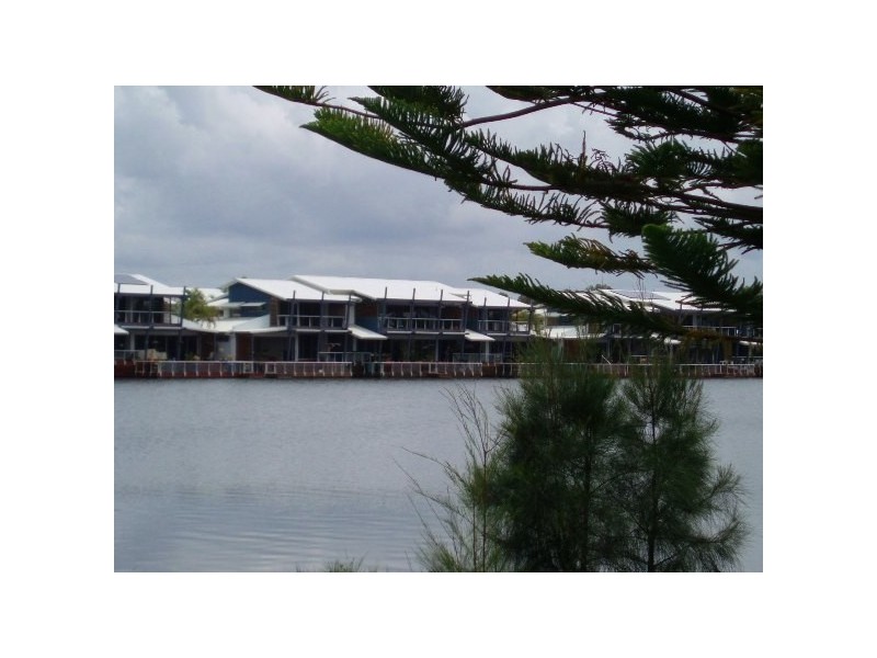 Coombabah QLD 4216