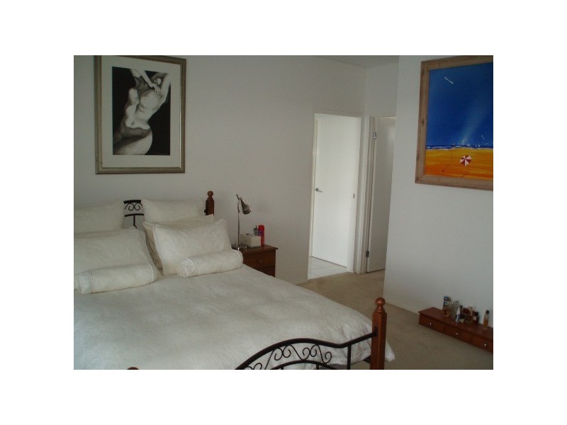 Coombabah QLD 4216