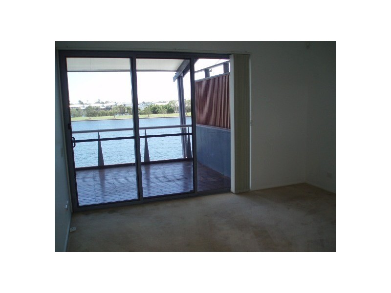 Coombabah QLD 4216