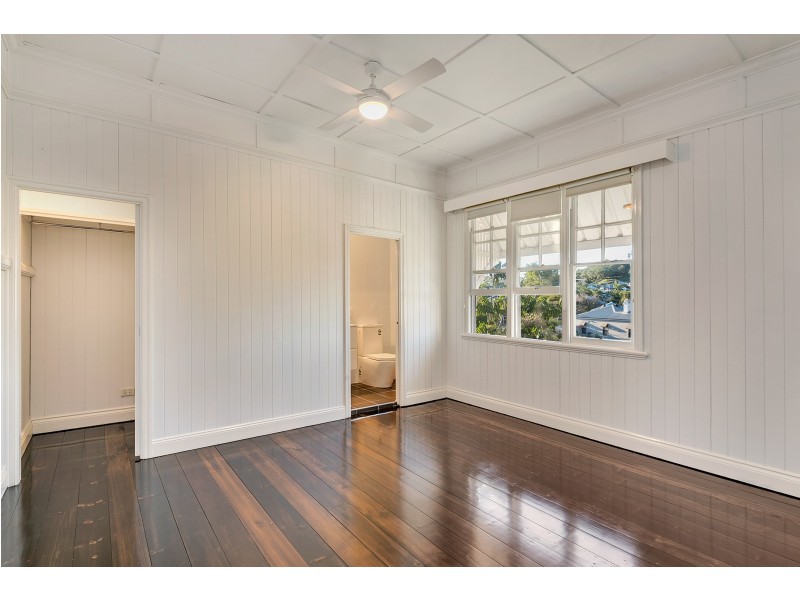 21 Bush Street, Windsor QLD 4030