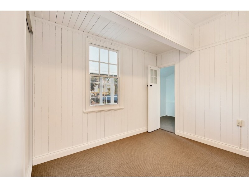 21 Bush Street, Windsor QLD 4030