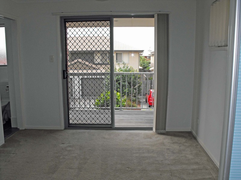 Meadowbrook QLD 4131