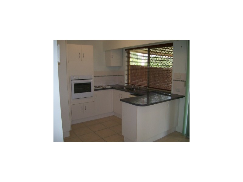 15/16 Hollywood Place, Oxenford QLD 4210