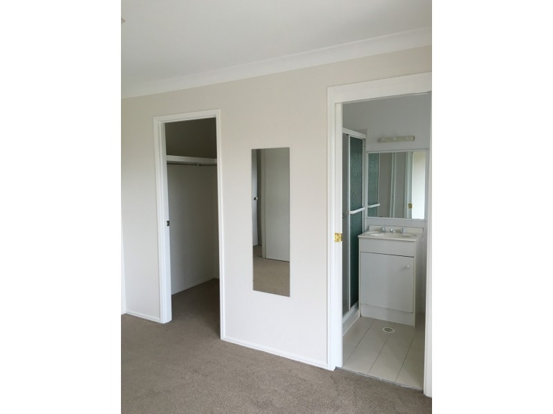 118 Highfield Drive, Merrimac QLD 4226