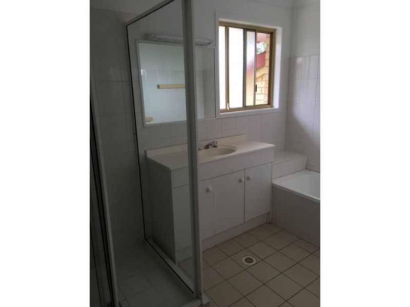 118 Highfield Drive, Merrimac QLD 4226