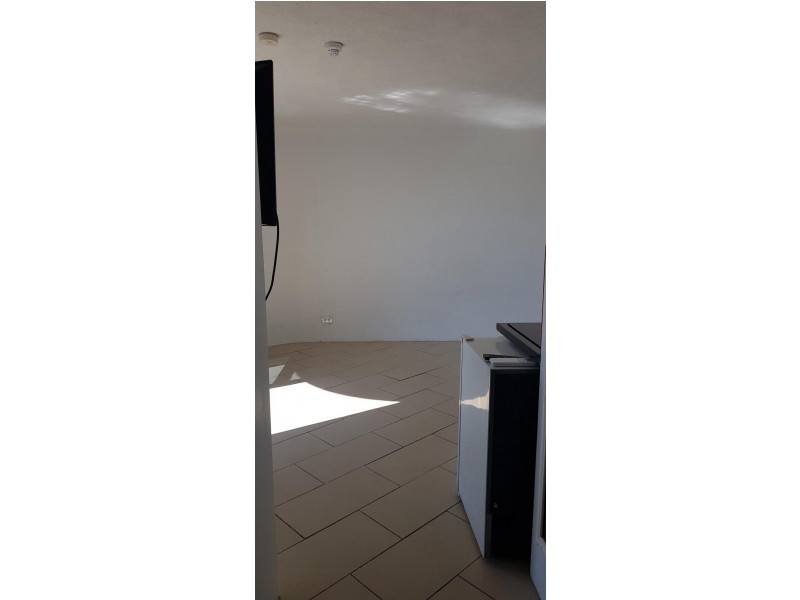 715/2 Barney Street, Southport QLD 4215