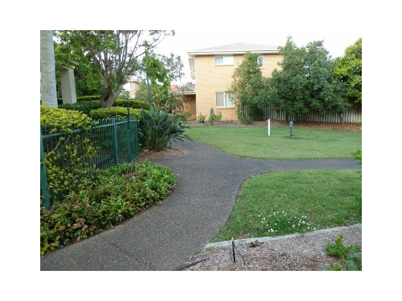 20/320 Manly Road, Manly West QLD 4179