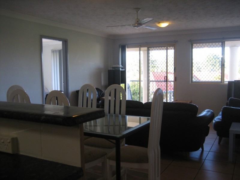 22 / 21 Campbell street, Toowong QLD 4066