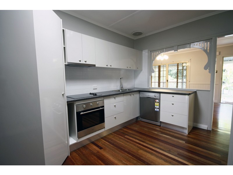 39 Algoori Street, Morningside QLD 4170