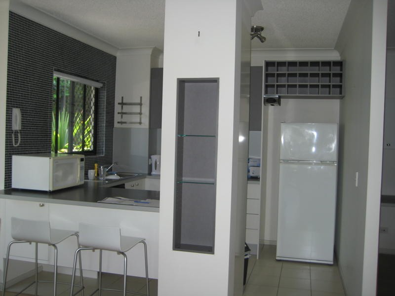 15 Kitchener, Coorparoo QLD 4151