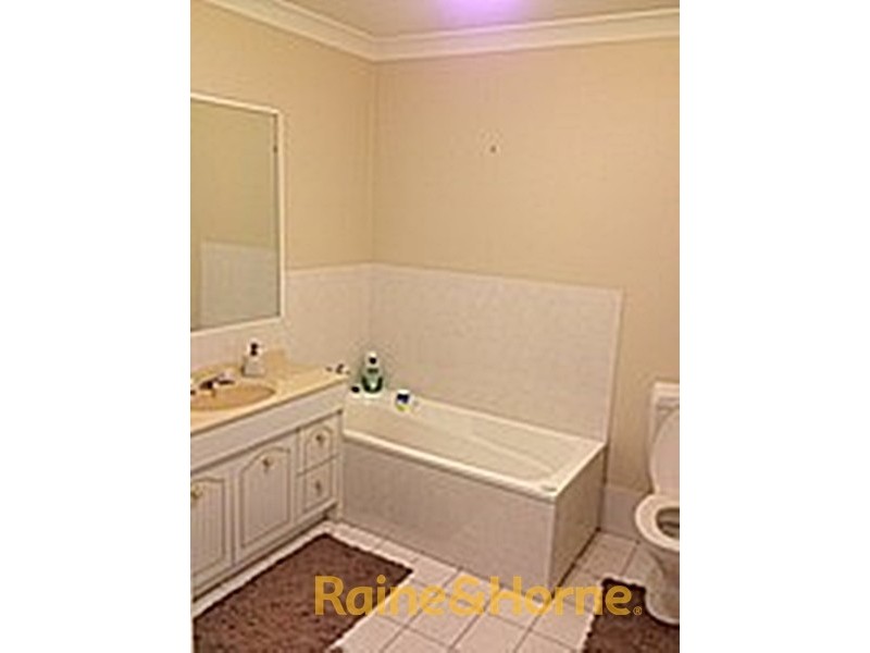 15 BRIDGMAN DRIVE, Reedy Creek QLD 4227