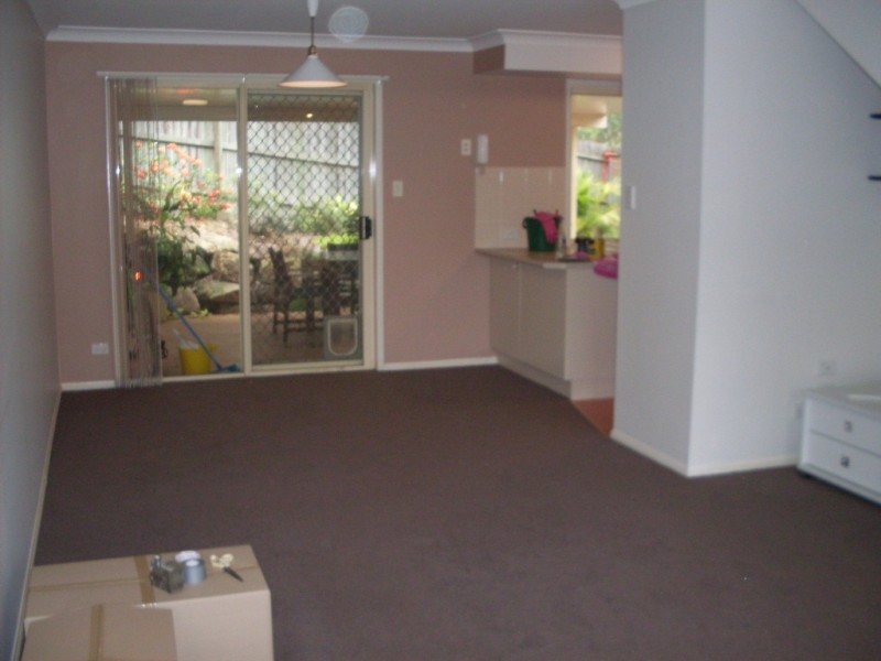 25 / 10 Schumann Close, Belmont QLD 4153