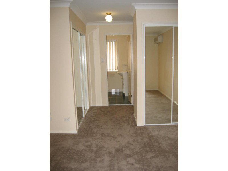 25 / 10 Schumann Close, Belmont QLD 4153