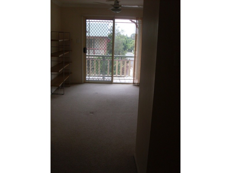 25 / 10 Schumann Close, Belmont QLD 4153