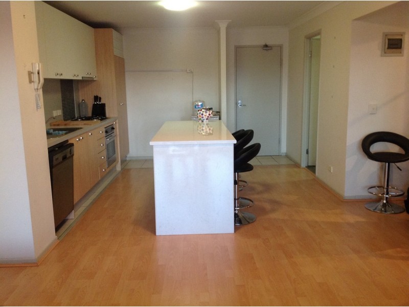 57/15 Kitchener, Coorparoo QLD 4151