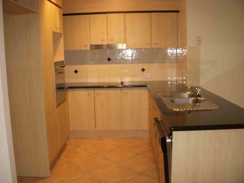 11/82 LIMETREE PARADE, Runaway Bay QLD 4216