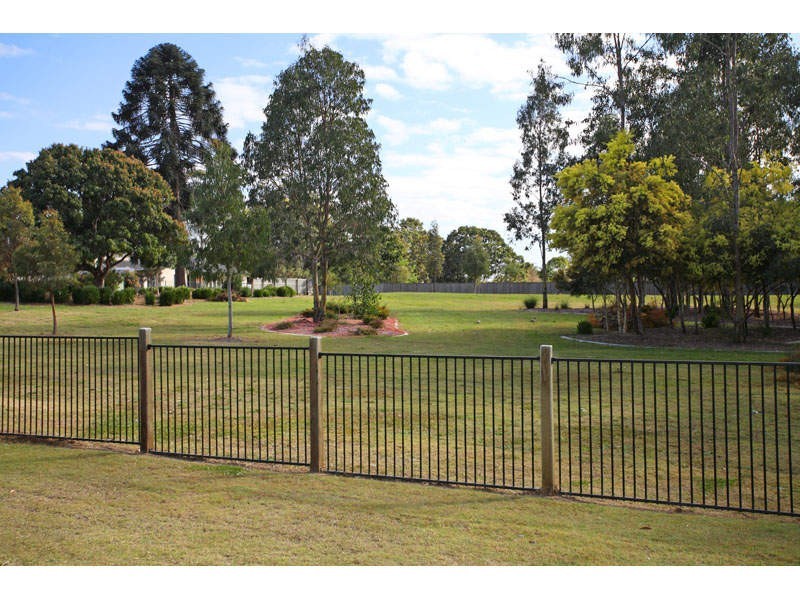 9 Gumdale Street, Wakerley QLD 4154