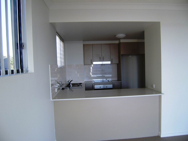 F04/2 Acacia Court, Robina QLD 4226