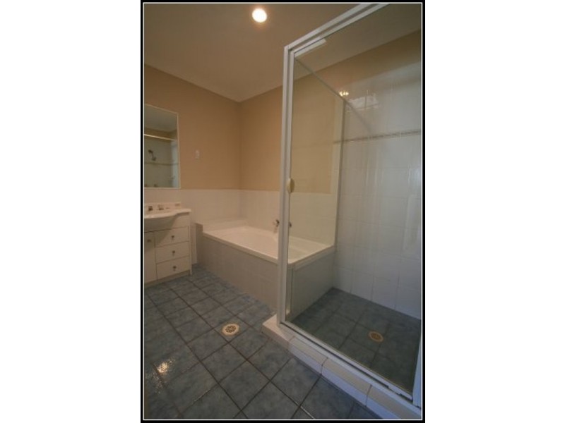 48/2 Studio Drive, Pacific Pines QLD 4211